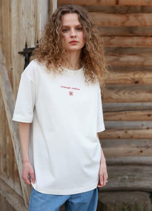 Milk T-shirt for woman with a delicate red thread embroidery with the inscription "Cherish love".3 photo