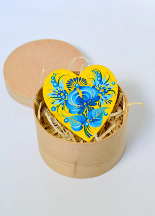 Wooden brooch pin "Floral Heart", Ukrainian Hand painted pin