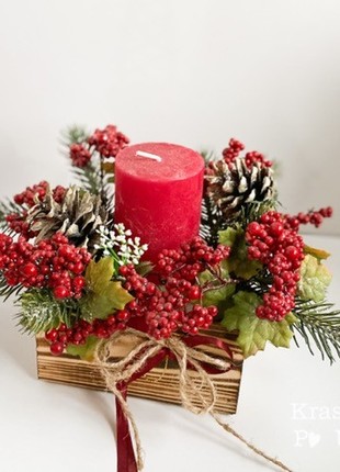 Christmas candle holder with a candle, "Christmas Classics" collection