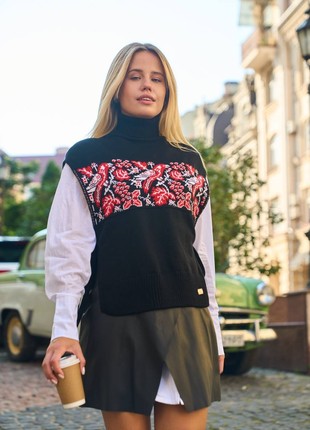 Black shirtfront for woman, woman shirt, woman dress, designer dress, cotton sweatshirt, poncho