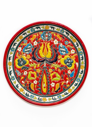 Handmade plate with a Crimean Tatar pattern