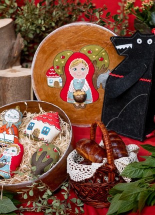 Textile fairy tale in a handmade box "Little Red Riding Hood"