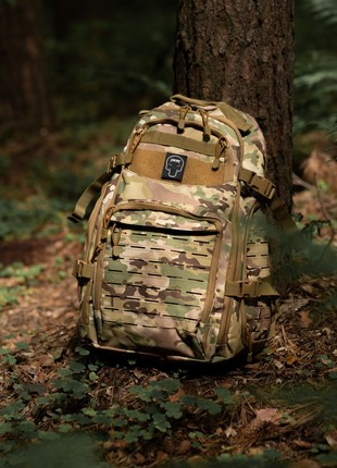 Tactical backpack BEZET Soldier camouflage 9558