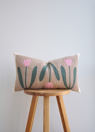 Punch needle pillow "Tulips"