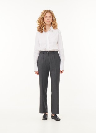 Classic trousers with arrows