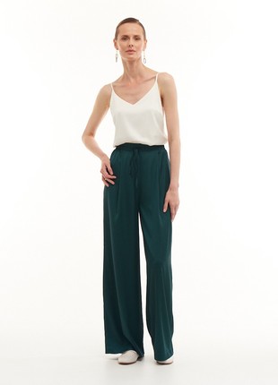 White top Basic4 photo