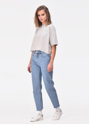 Cropped jeans2 photo