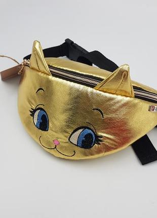Belt bag (bananka) forsa children's belt bag cat with blue eyes.
