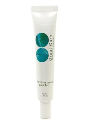 A nutritious mitigating face cream stimulates the process of cells of 50ml Great Care