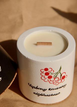 Soy candle "strong" white/black4 photo