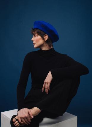 Electric blue woolen beret with gold decor7 photo