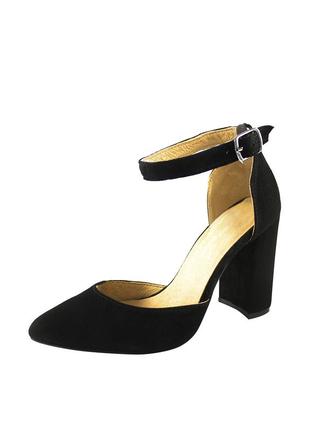 High heel shoes3 photo