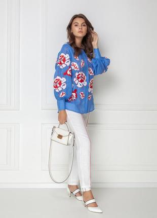 "camelia" blue blouse