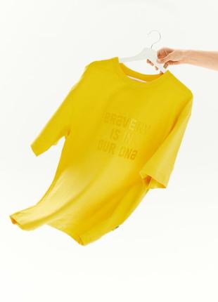 BRAVERY IS IN OUR DNA Yellow T-shirt1 photo
