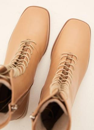 Elegant meed-heel ankle boots2 photo