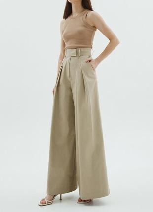 Beige pleated palazzo4 photo