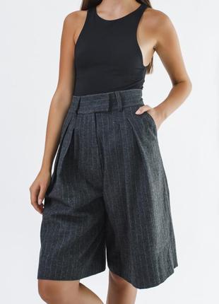 Wool bermuda shorts7 photo