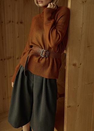 Brown bermuda shorts2 photo