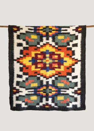 Traditional woolen lizhnyk (art. 00011702) - 150x200cm