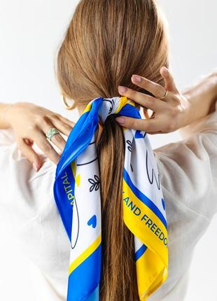 Scarf "Ukraine is the capital of dignity and freedom"6 photo