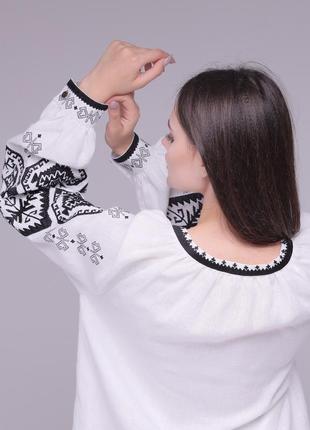 Women's blouse "Gorgany" white6 photo