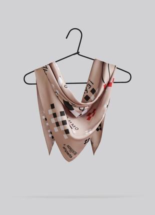 Scarf: "Oh, there is a red viburnum in the meadow" Color: red, white, camel Size: 85*85