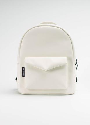 White backpack "Konvert"1 photo