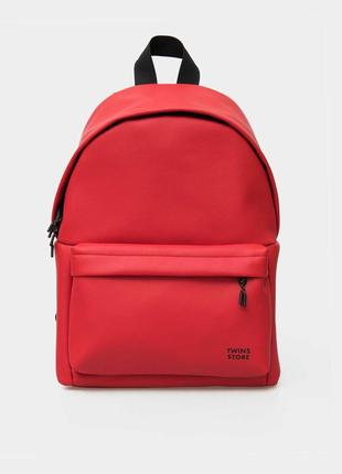 Red backpack "Bigger"1 photo