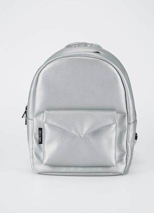 Silver backpack "Konvert"1 photo