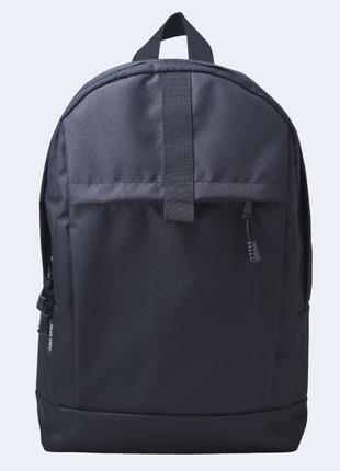 Black backpack1 photo