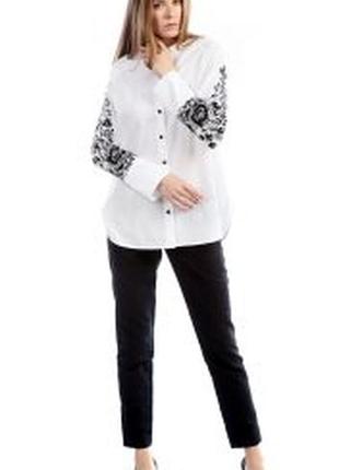 Woman's blouse with embroidery 486-20/092 photo