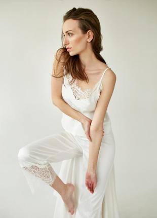 Ivory silk pajama set with lace3 photo