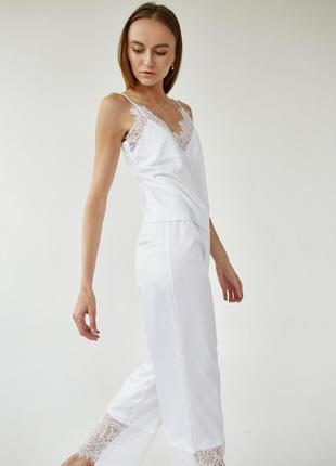 White silk pajama set with lace5 photo