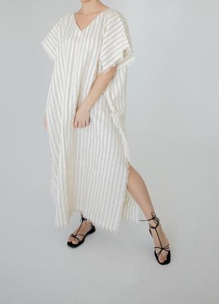Oversize free style maxi striped dress with decorative edges