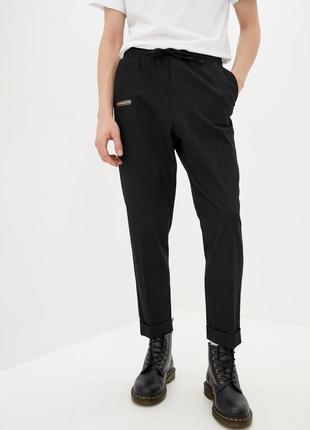 Men’s Trousers “Strong Statement”