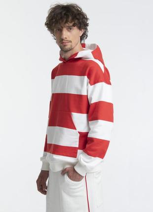 hoodie Red and White1 photo