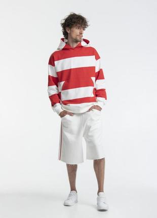 hoodie Red and White2 photo