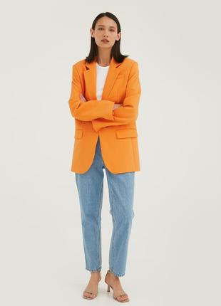 Single-breasted straight-cut orange jacket