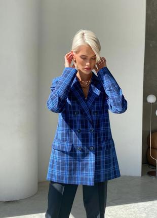 Woman blue double-breasted plaid blazer4 photo