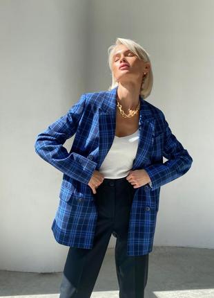 Woman blue double-breasted plaid blazer5 photo