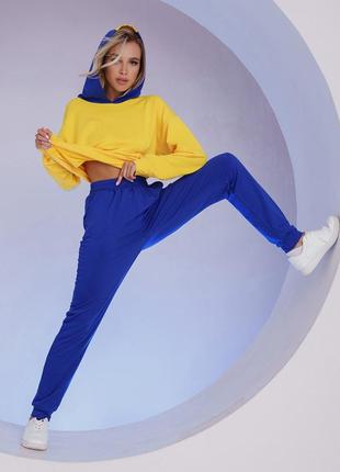Slogan printed back tracksuit set in blue and yellow ISSA Plus1 photo
