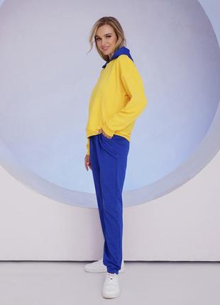 Slogan printed back tracksuit set in blue and yellow ISSA Plus2 photo
