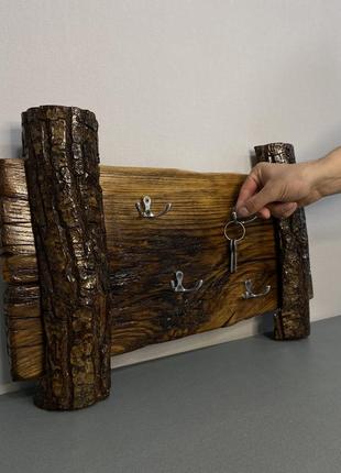 Key holder made of natural oak