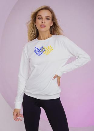 Ukrainian printed sweatshirt in white ISSA Plus1 photo
