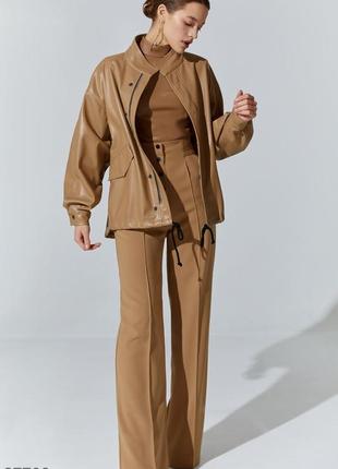 WIDE LEG TROUSERS WITH ACCENT WAIST GEPUR4 photo