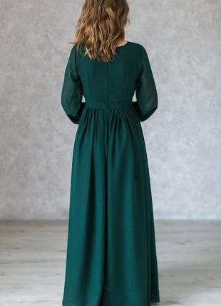 Formal closed dress with keyhole neckline | Emerald6 photo