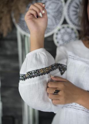 Embroidered blouse hand embroidery3 photo