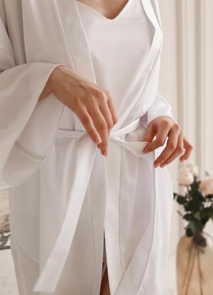 White silk robe and pajama set. Silk camisole and sleep shorts PJ set.6 photo