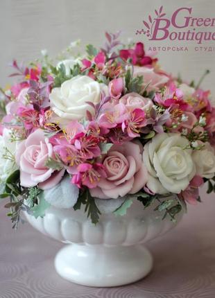 Luxurious interior bouquet of soap roses in a ceramic vase