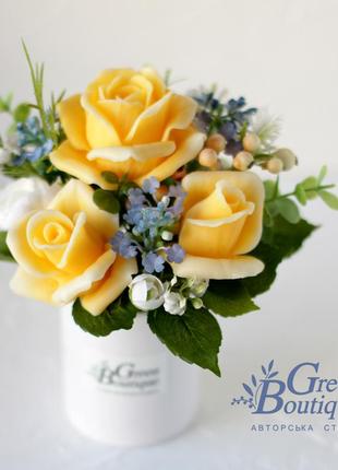 Interior bouquet of soap, roses avek amur